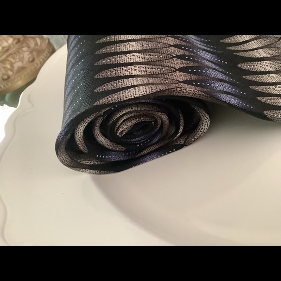 Necktie by Valerio Garati VG men’s brown blue nice designs very professional - Picture 9 of 10